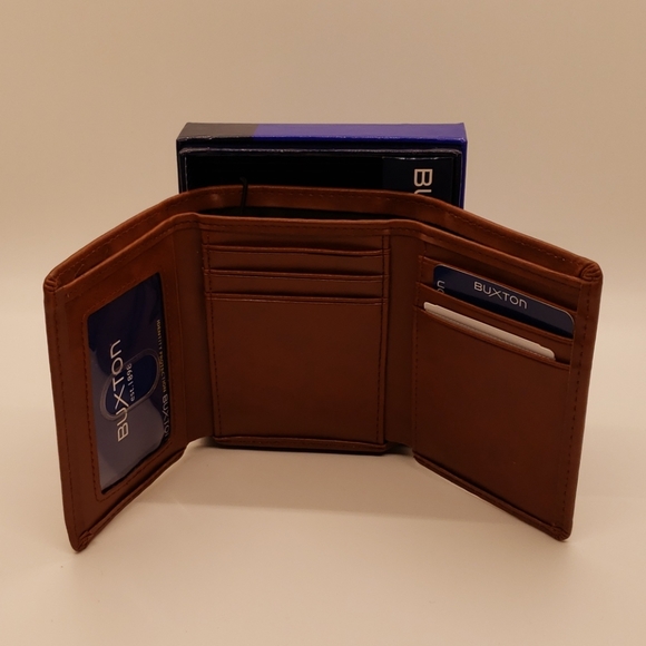 Buxton Men's Wallet - Picture 2 of 5